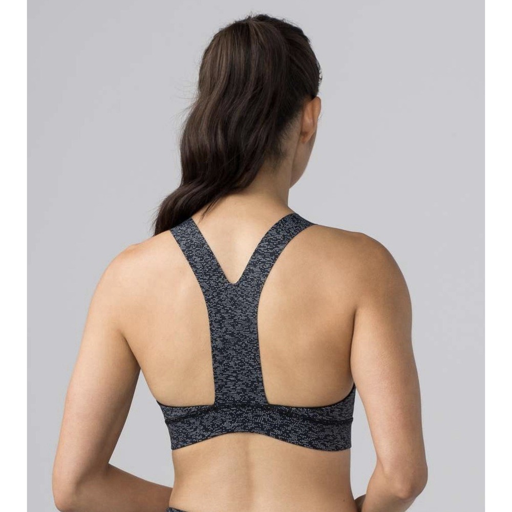 Lululemon Fast Free Bra (Nulux)‎ Sz 8 - Soundwave Alpine White Black